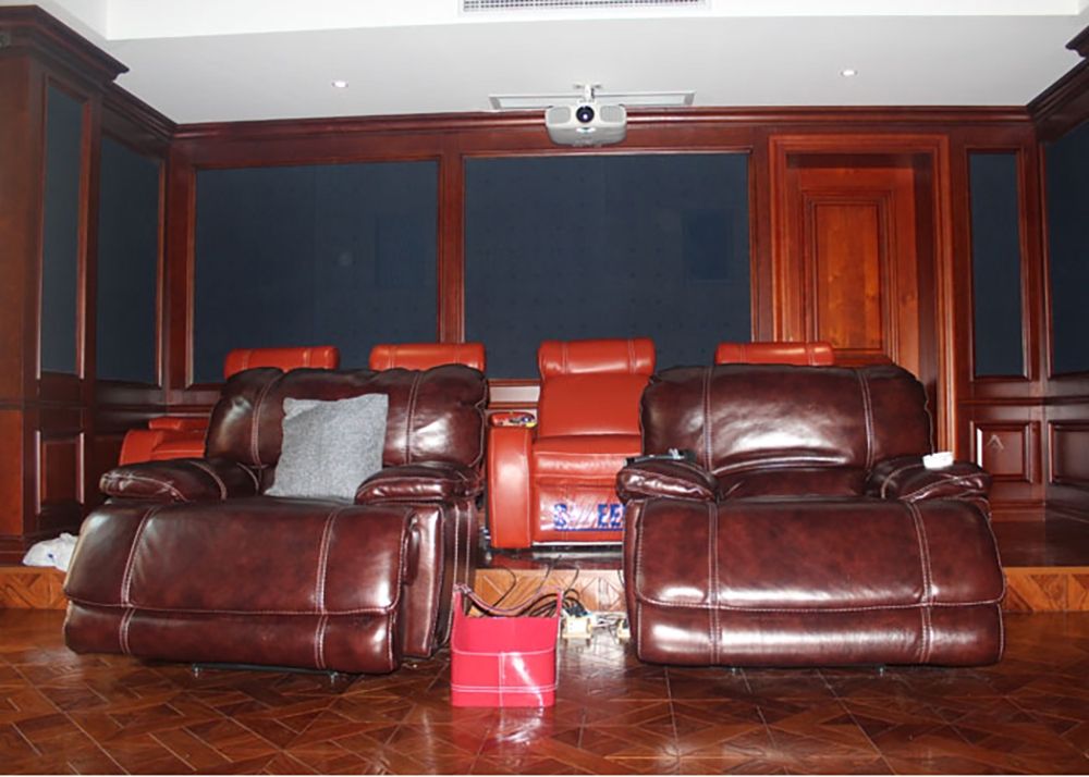 时尚简约风格，顶级声学设计