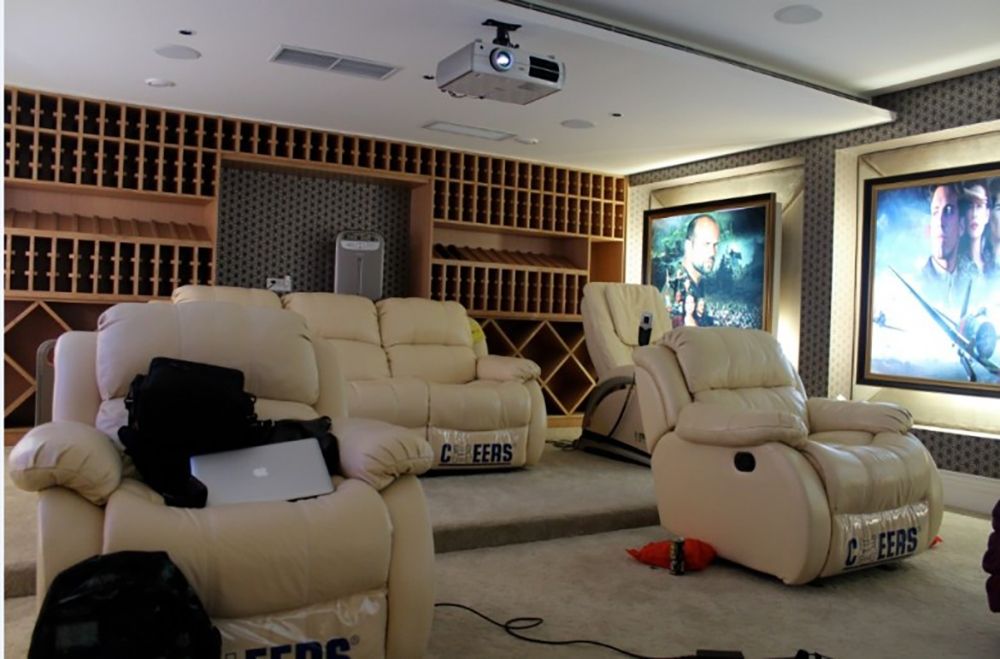 苏州古城平门府别墅7.2系统的独立影院